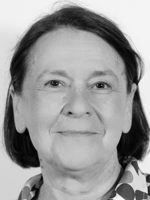 deininger-fischer-silvia1_portraitpro_bw